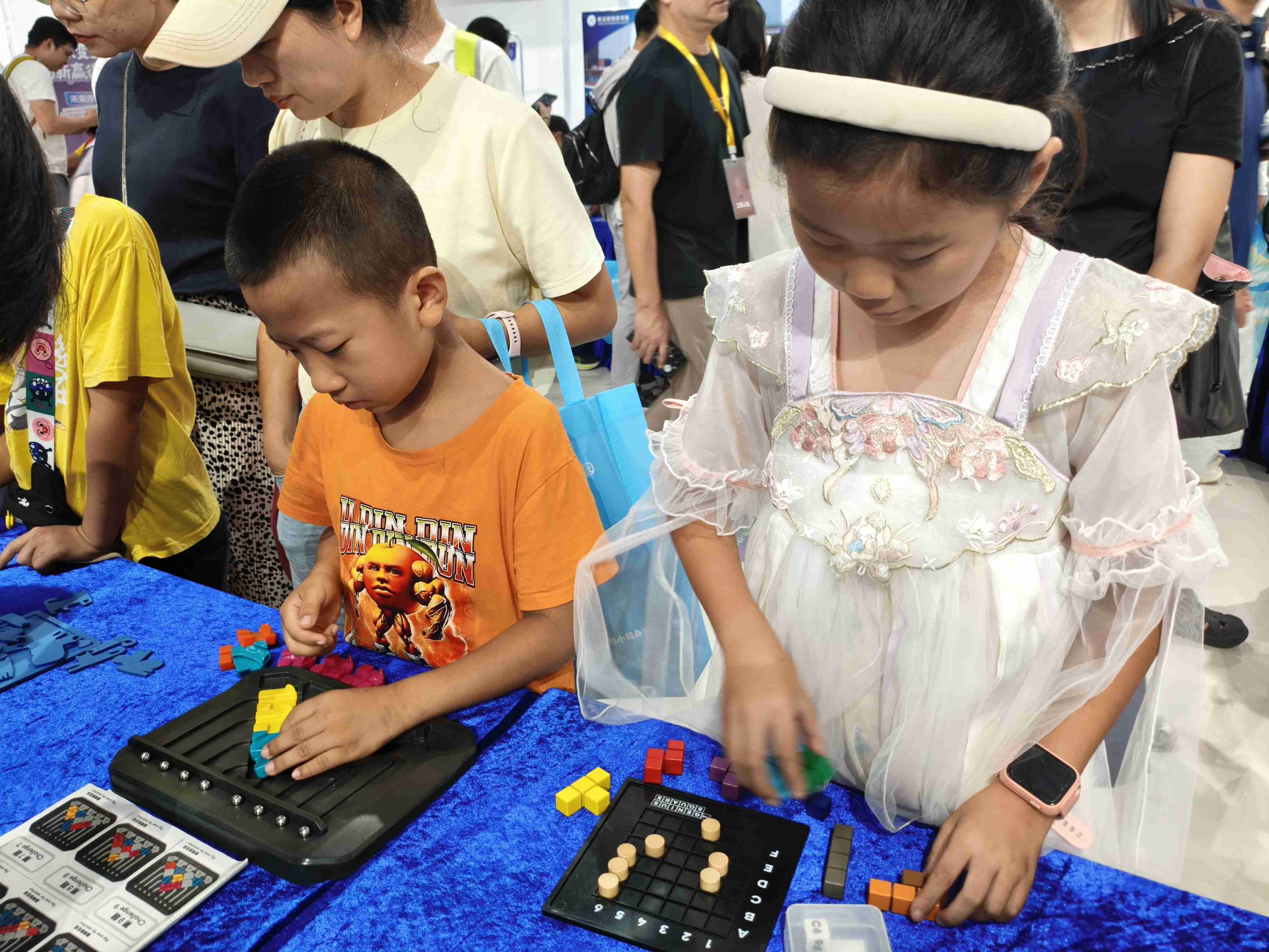 2.趣智逻辑体验.jpg